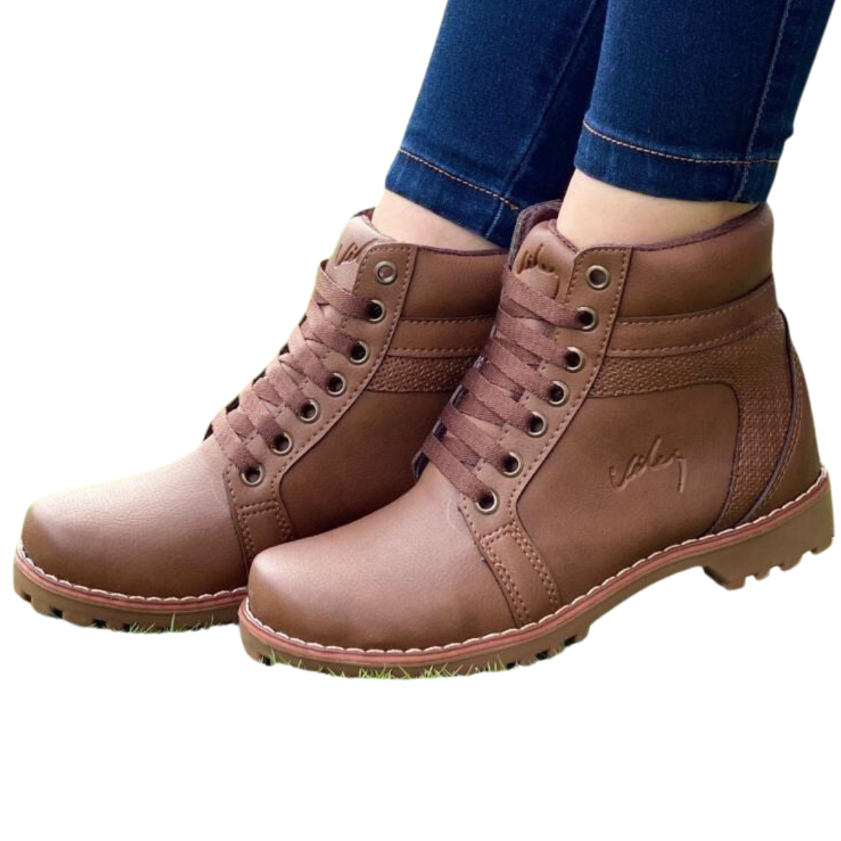 Comprar las Exclusivas Botas Vélez para Mujer En Onlineshoppingcenterg, te damos la bienvenida a nuestra amplia selección de botas Vélez para mujer, donde la elegancia, la calidad y el estilo se fusionan para ofrecerte las mejores opciones para complementar tu guardarropa. Si estás buscando botas que te hagan destacar con encanto y distinción, has llegado al lugar indicado. Descubre por qué nuestras botas Vélez son la elección perfecta para mujeres que valoran la moda y la calidad.  Explorando la Colección de Botas Vélez para Mujer Nuestra colección de botas Vélez para mujer está diseñada pensando en cada detalle para brindarte comodidad, estilo y durabilidad. Desde las botas largas hasta las más encantadoras, cada par está elaborado con los más altos estándares de calidad y diseño, para que puedas lucir increíble en cualquier ocasión.  Elegancia y Estilo en Cada Paso Las botas Vélez para mujer son sinónimo de elegancia y estilo. Confeccionadas con cuero de la más alta calidad y acabados impecables, estas botas no solo te mantienen abrigada y cómoda, sino que también añaden un toque de sofisticación a cualquier conjunto.  Variedad de Estilos y Diseños Desde las clásicas botas largas hasta las botas más modernas y encantadoras, nuestra colección ofrece una amplia variedad de estilos y diseños para que encuentres el par perfecto que se adapte a tu personalidad y gusto. Ya sea que prefieras un look casual o algo más formal, tenemos opciones para todas las ocasiones.